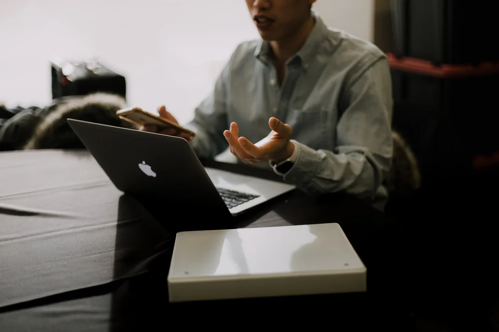 Monitoring registrations and feedback